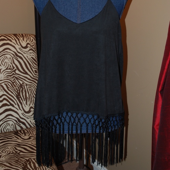 Faux suede spaghetti strap top with fringe bottom - Picture 4 of 7